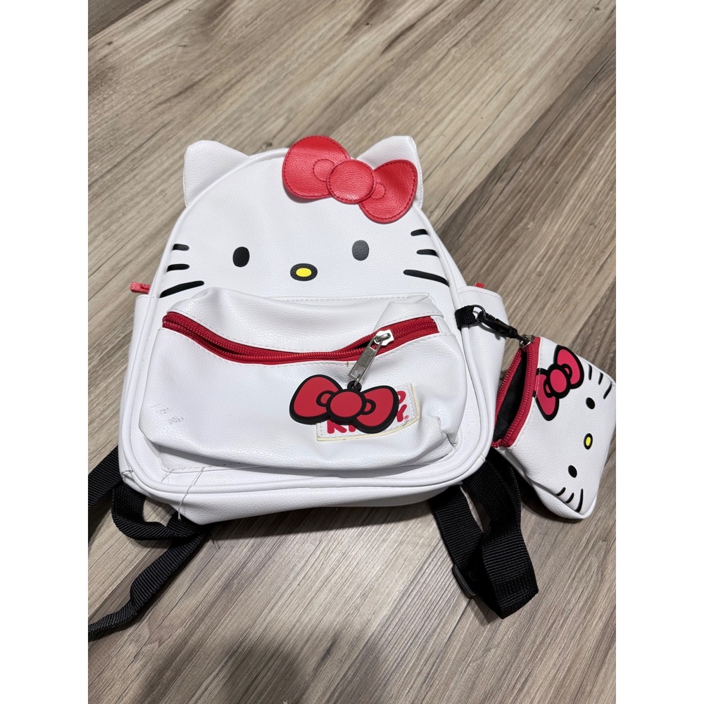 Sanrio Hello Kitty Mini Backpack White Faux Leather with Matching Coin Purse